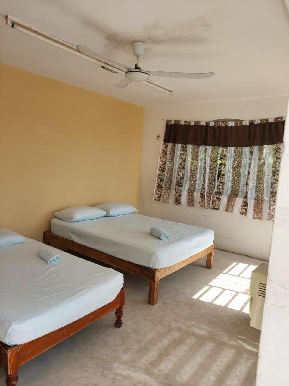 Casa De Ines Y Victoria Hotel Valladolid  Ngoại thất bức ảnh