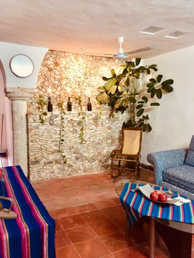 Casa De Ines Y Victoria Hotel Valladolid  Ngoại thất bức ảnh
