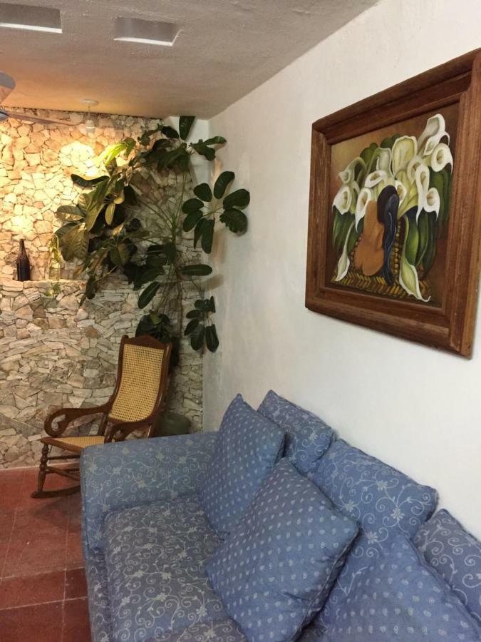 Casa De Ines Y Victoria Hotel Valladolid  Ngoại thất bức ảnh